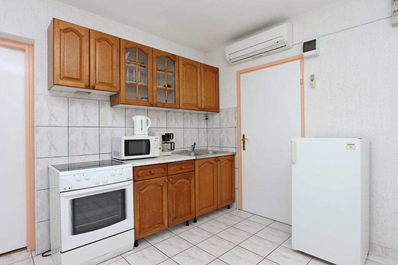 Apartments With A Parking Space Crikvenica - 12592 Экстерьер фото
